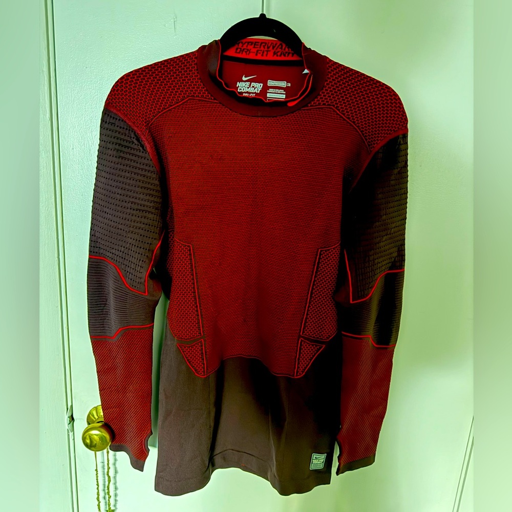 Nike Pro Combat Hyperwarm Flex Dri-Fit Knit Compression Shirt